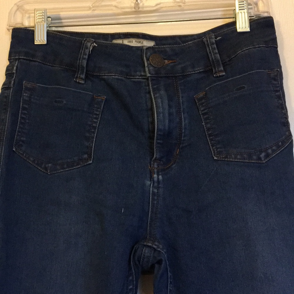 Jeans - Picture 2 of 4